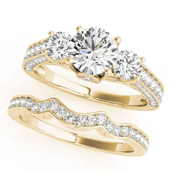 18K Yellow Gold 1 7/8 ct tw Three Stone Diamond Engagement Ring