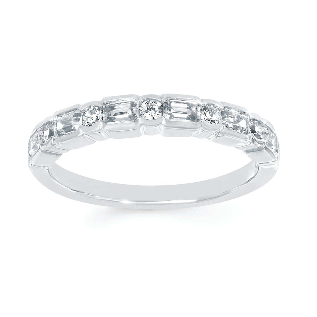 RING  RD B 0.5;