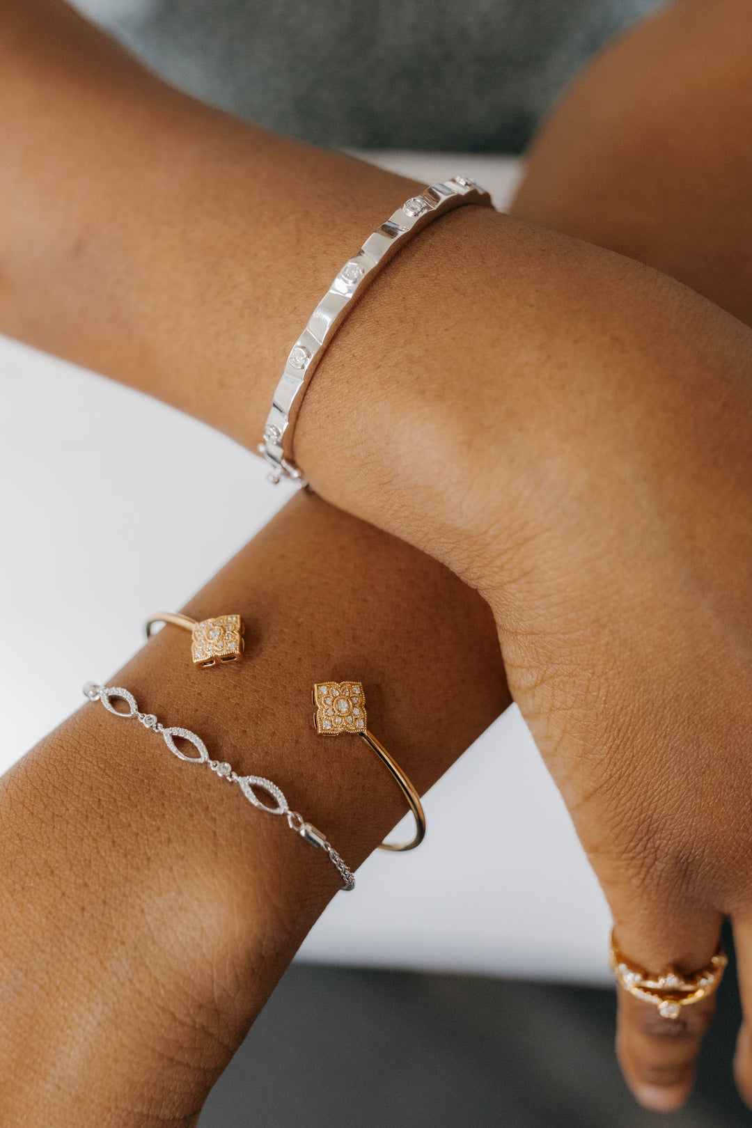 BRACELET  RD V 0.17;