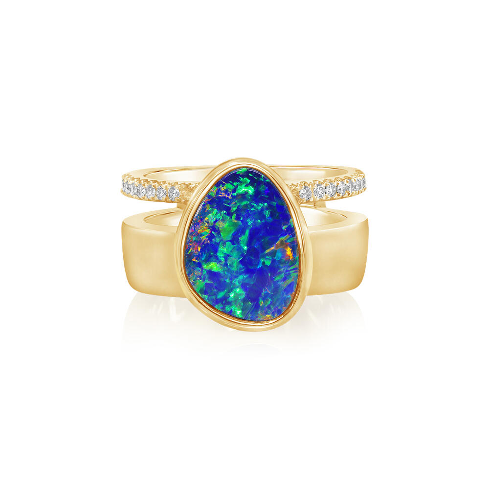 14K Yellow Gold Australian Opal Doublet/Diamond Cigar Band Ring