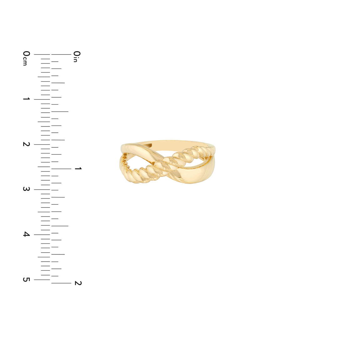 Ribbed Crossover Ring